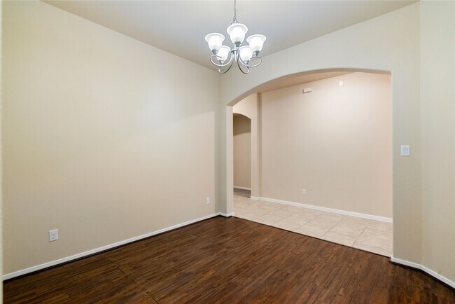 Foto del edificio - 8934 Finnery Dr