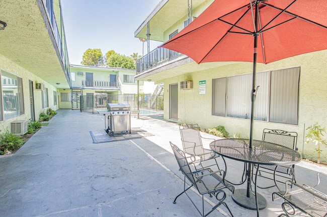 Foto del edificio - Cohasset Apartments