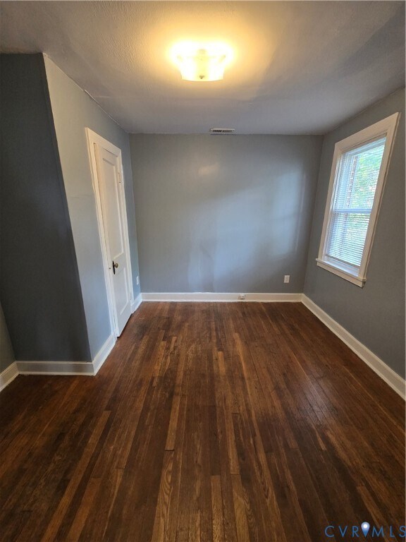 Foto del edificio - 2117 Clarke St