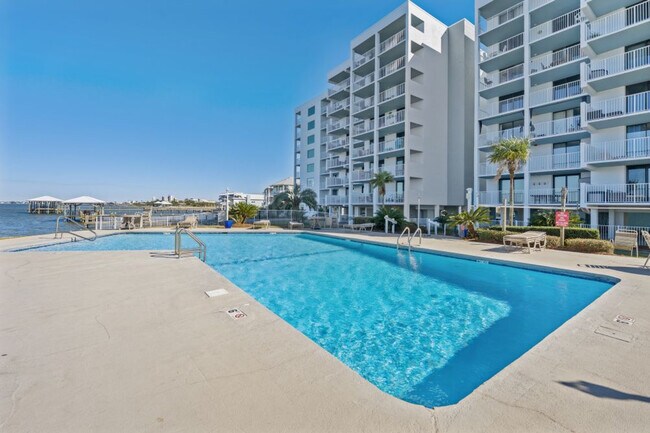 Foto del edificio - 1516 Sandpiper Ln