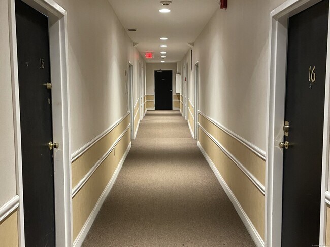 Foto del edificio - 94 Washington St