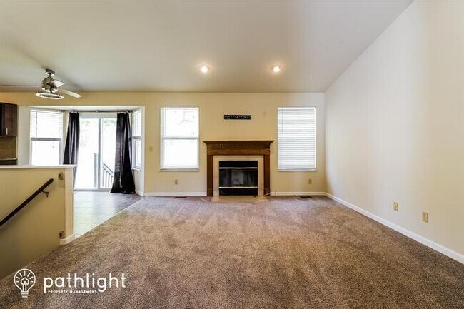 Building Photo - 9 Jennifers Glen, OFallon, MO, 63366
