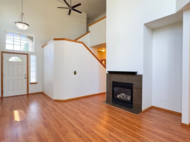 Foto del edificio - Beautiful 3 bed, 2.5 bath Edmonds Duplex U...