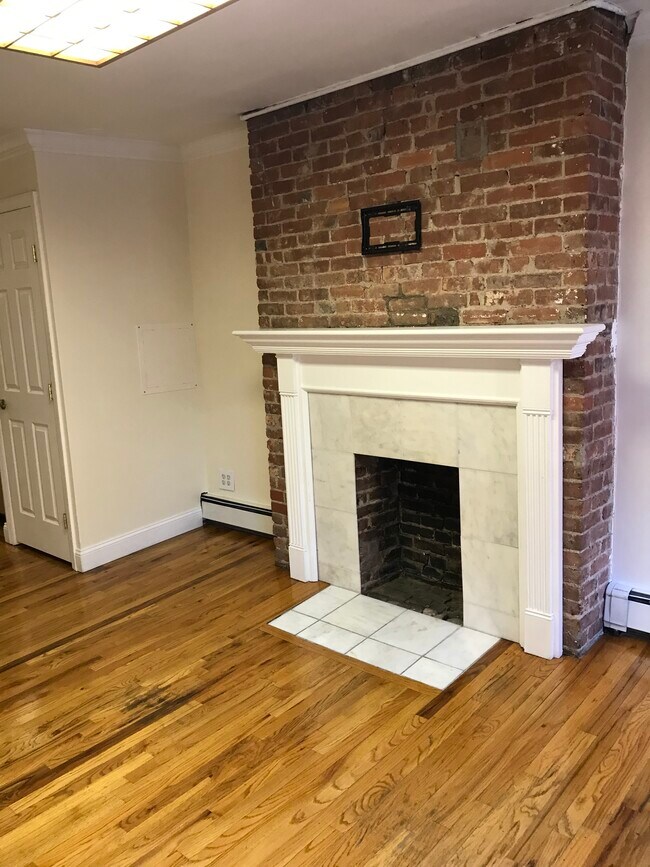 Foto del edificio - 379 1st Ave