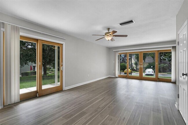 Foto del edificio - 1252 Villa Ln