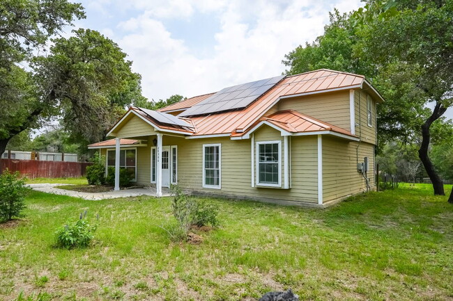 Building Photo - 24306 Romin Dr
