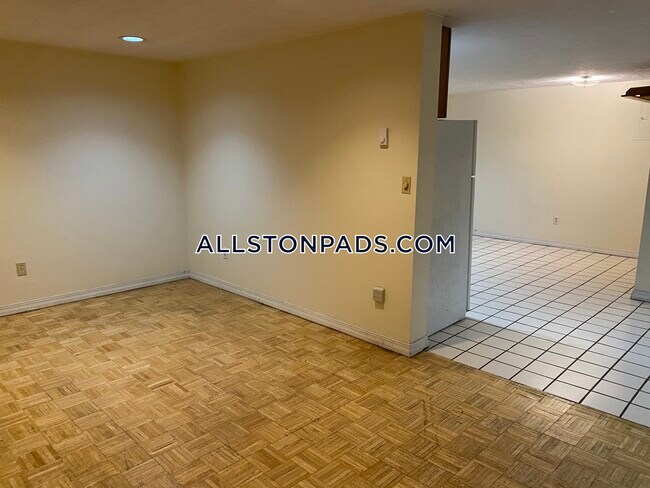 Foto del edificio - 240 Kelton St