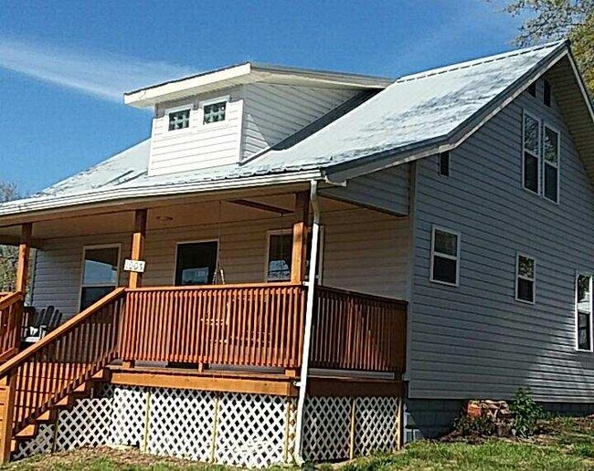 495 Texas Ave, Bristol, VA 24201 House Rental in Bristol, VA