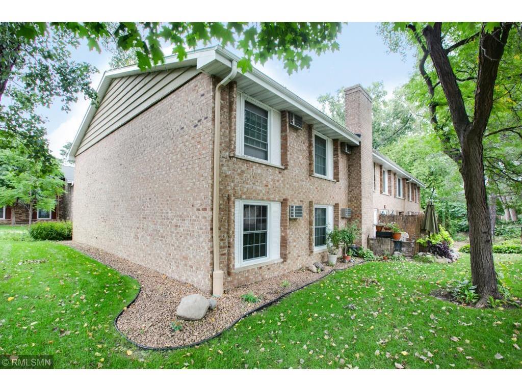 4524 Cedar Lake Rd Unit 1, Minneapolis, MN 55416 Condo for Rent in