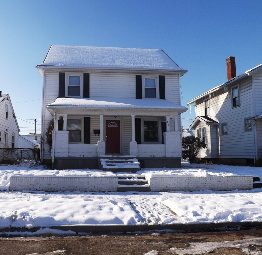 Primary Photo - 1327 Vanderveer 3BR/1BA (East Hamilton)