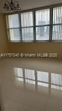 Foto del edificio - 1825 S Ocean Dr