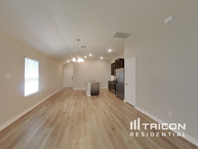 Building Photo - 7244 Littlefoot Ln