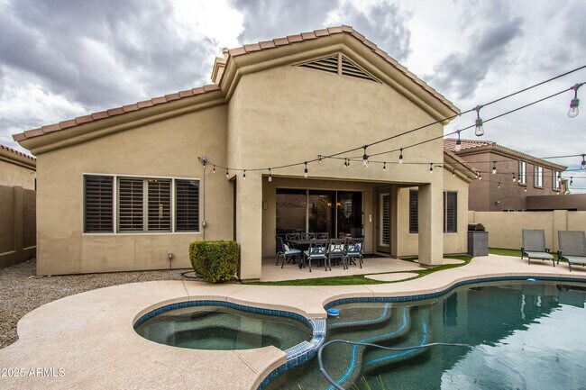 Building Photo - 10412 E Acoma Dr