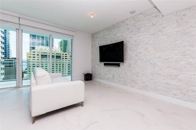 Building Photo - 1080 Brickell Ave