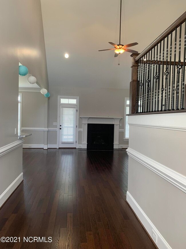 Building Photo - 133 Blackwater Dr