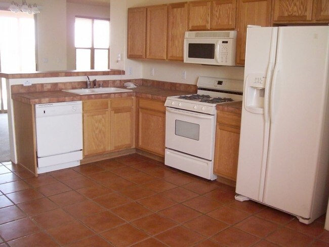 Building Photo - 2 Sierra Grande