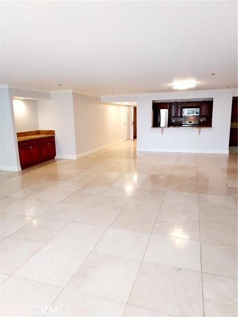 Foto del edificio - 10660 Wilshire Blvd