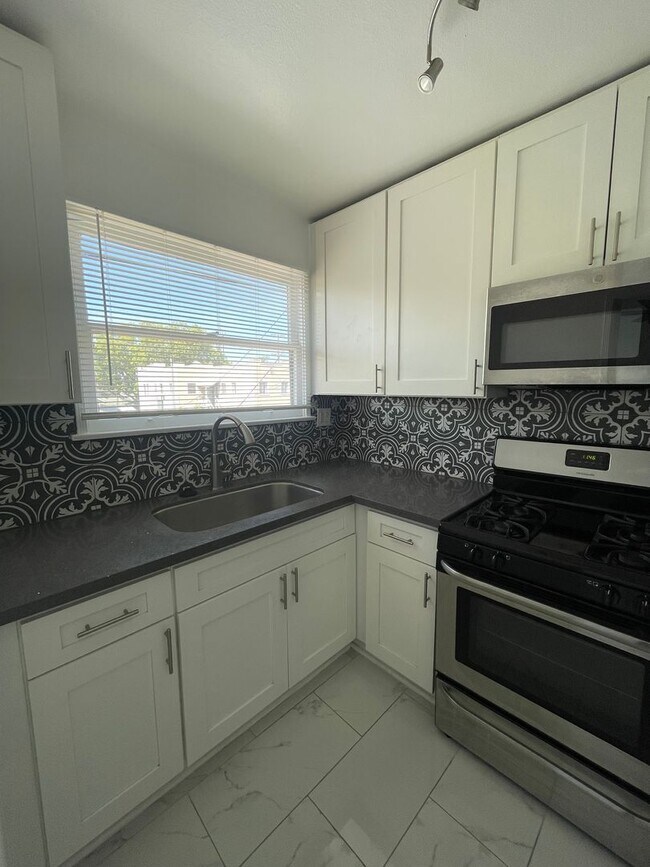 Foto del interior - Glendale Terrace Apartments - AC Townhomes LLC