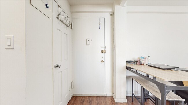 Foto del edificio - 50 Bayard St