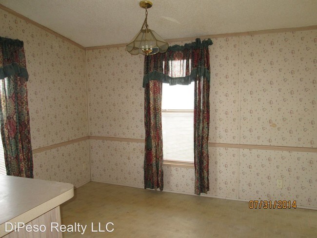 Building Photo - 2645 N Joe Hines Rd