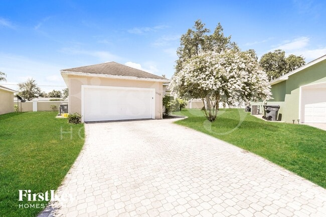 Foto del edificio - 1020 Robin Ln