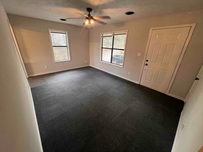 Foto del edificio - 621 Co Rd 207