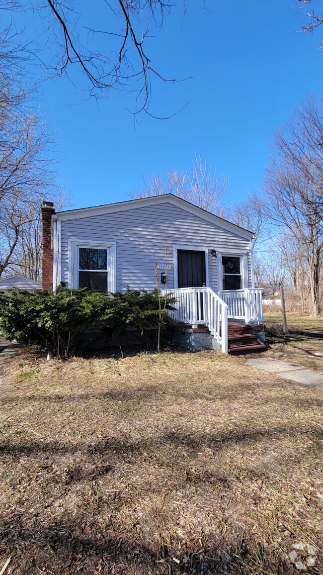 Building Photo - 19457 Evergreen Rd