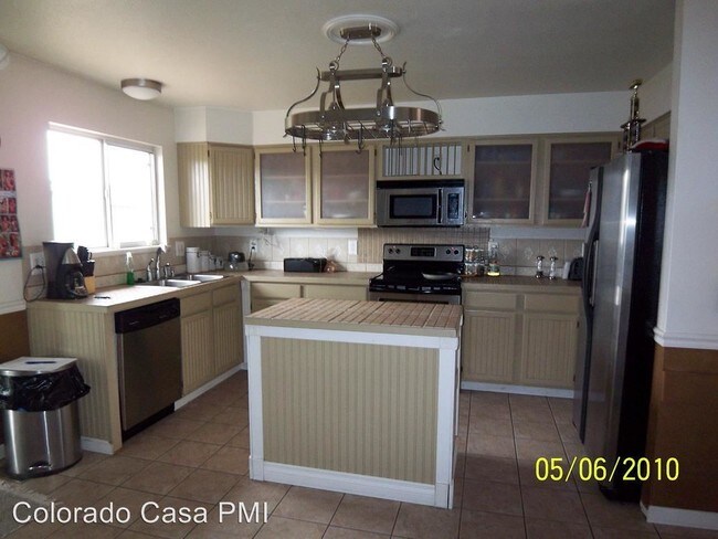 Building Photo - 4550 Lincoln Plaza Dr