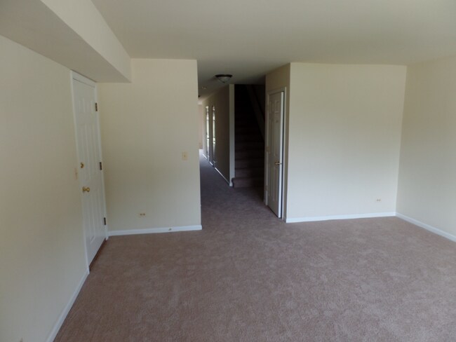 Foto del edificio - 315 Creekside Dr