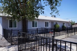 Building Photo - 2918 E Roeser Rd