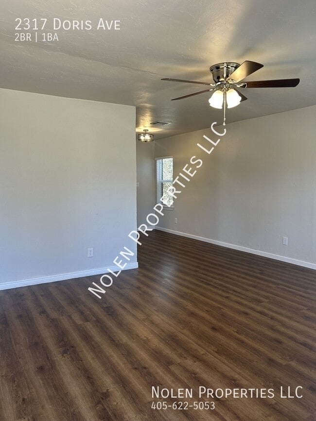 Foto del edificio - 2317 Doris Ave