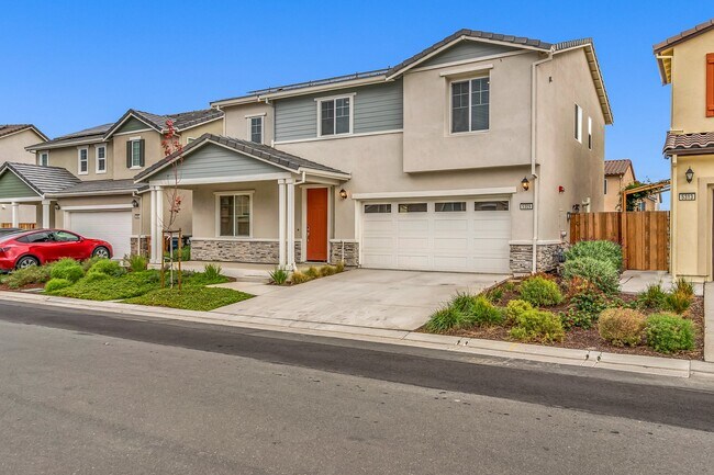 Building Photo - 5309 Guenoc Valley Ln