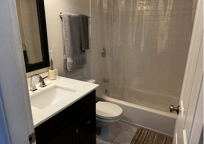 Foto del edificio - 659 Massachusetts Ave