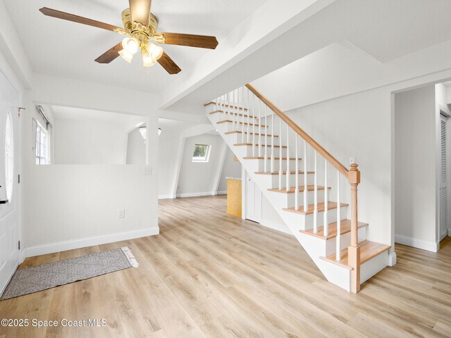 Foto del edificio - 6260 Marcy St