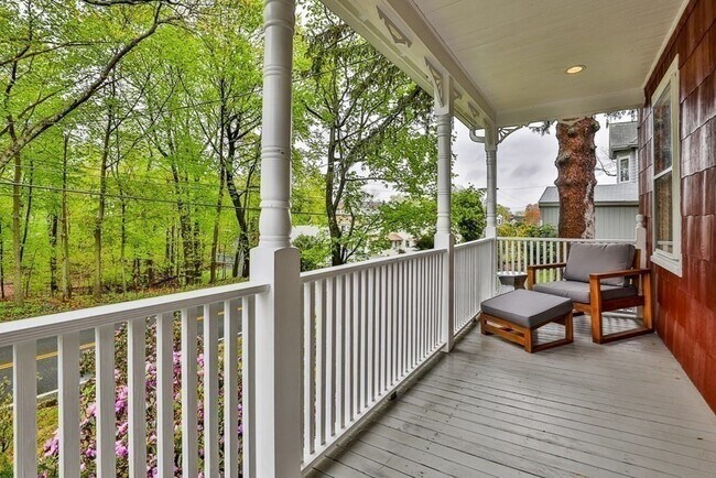 Foto del edificio - 107 Greenwood St