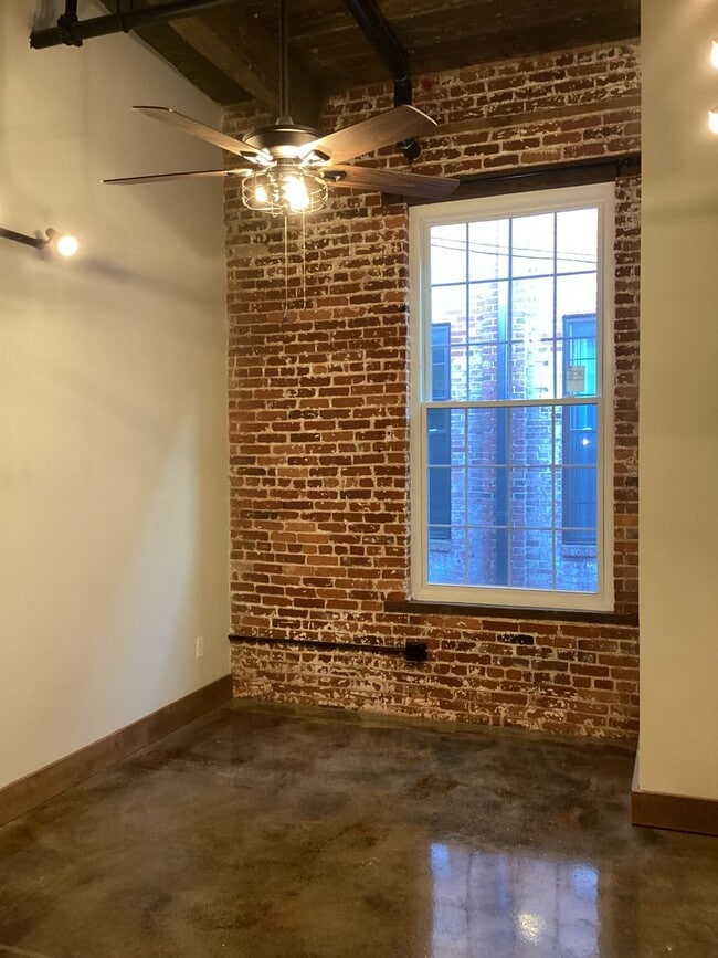 Building Photo - Apartment in Red Lion 1 Bedroom with 1 Bathroom
