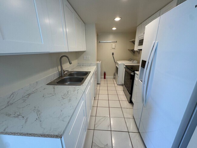Foto del edificio - Relaxed Living in the Heart of Newbury Park