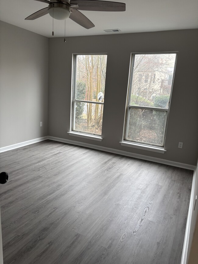 BEDROOM - 141 Woodlake Dr