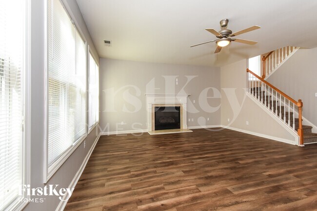 Foto del edificio - 3075 Highgreen Trail