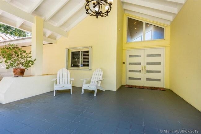 Foto del edificio - 14024 SW 70th Ave