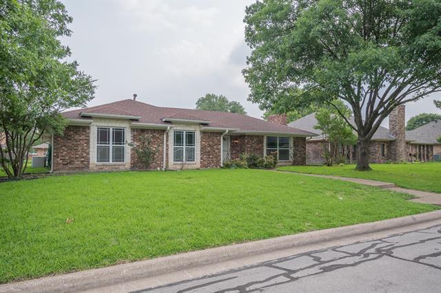 Building Photo - 805 Autumn Lake Dr