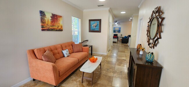 Foto del edificio - 113 Kenwood Ave