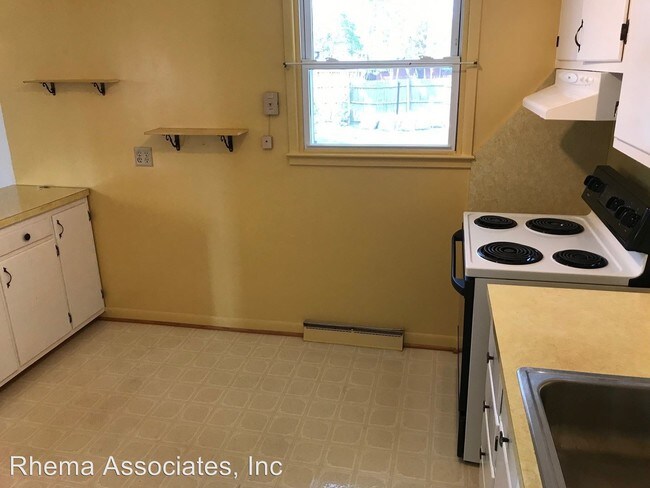 Building Photo - 4 br, 2 bath House - 609 20th Street