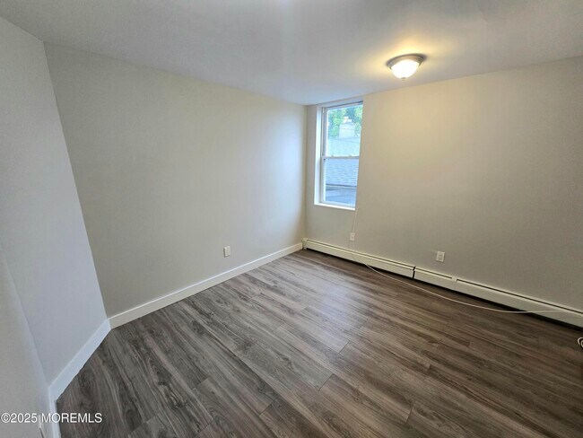 Building Photo - 1126 Corlies Ave