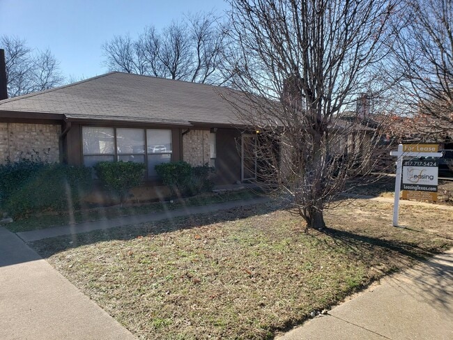 Building Photo - Adorable Home in the Grapevine-Colleyville ISD