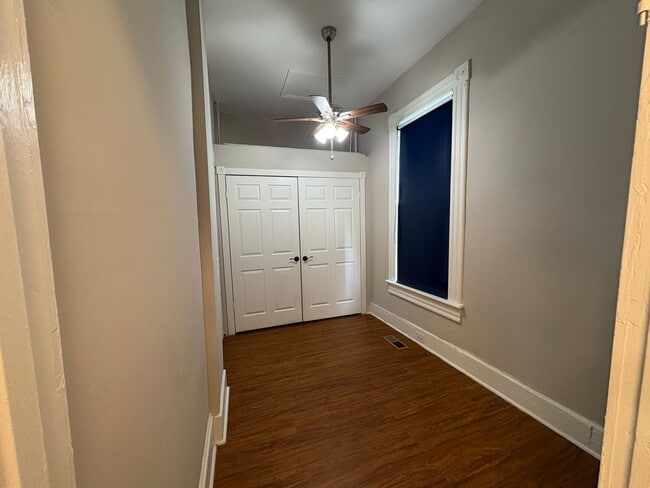 Building Photo - 526 Orange St