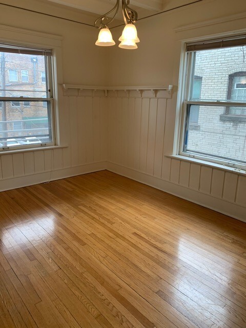 Foto del edificio - 2521 Downer