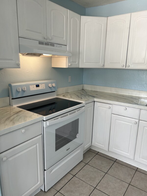 Photo - 424 Daytona St Apartment