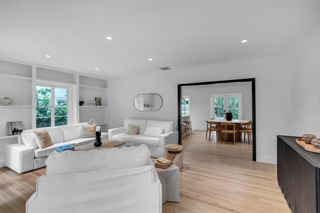 Building Photo - 4151 El Prado Blvd