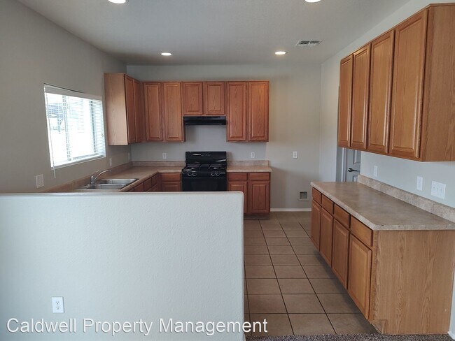 Foto del edificio - 3 br, 2.5 bath House - 18768 S Avenida Rio...